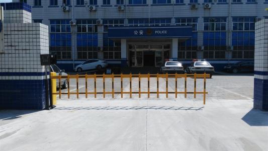 西安停車場設(shè)備 西安停車場設(shè)備